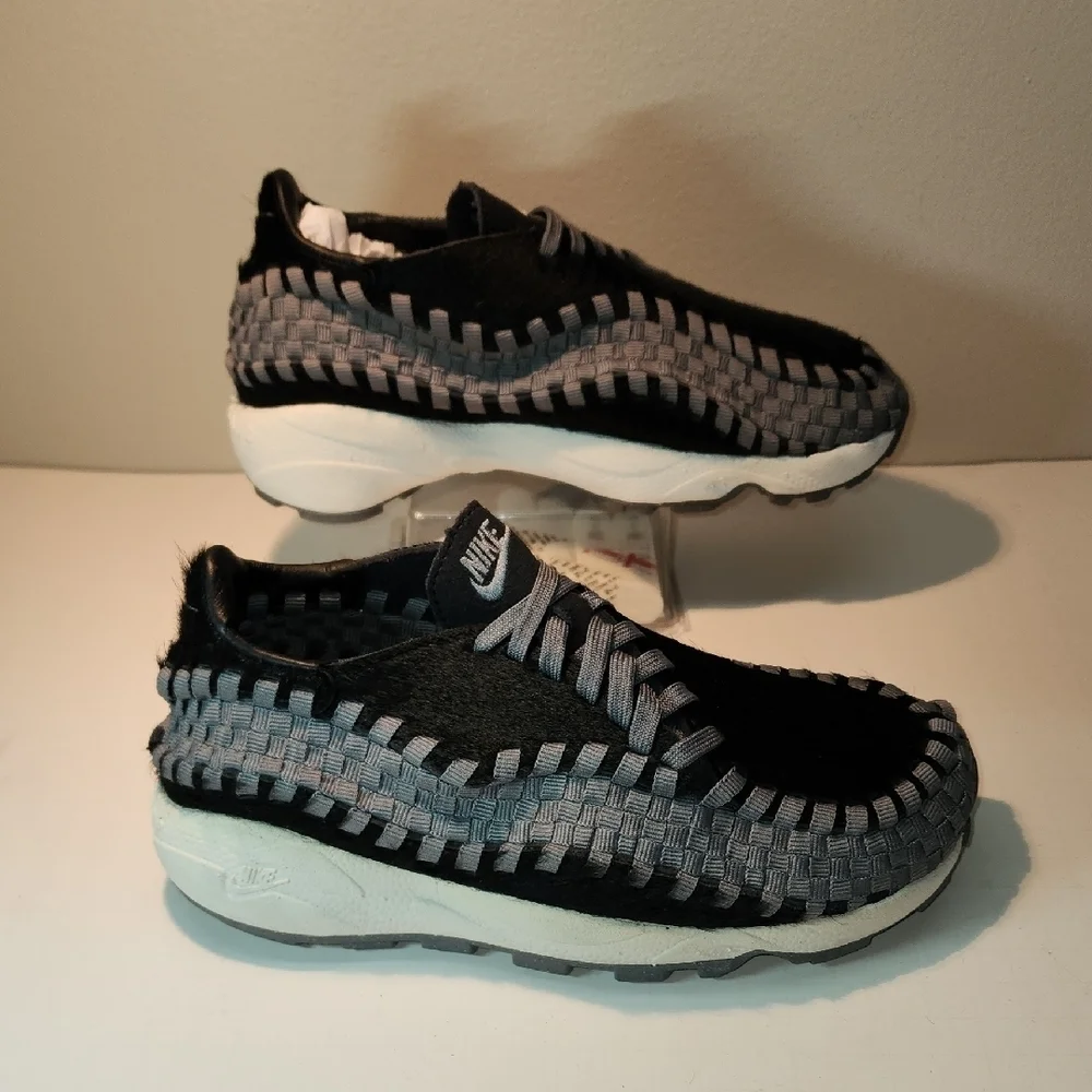 Nike Black and Gray Woven Sneakers
